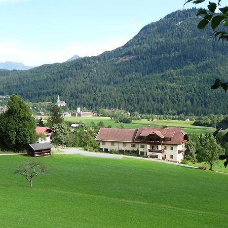 Ferienhaus Enzi Weissbriach Bagian luar foto