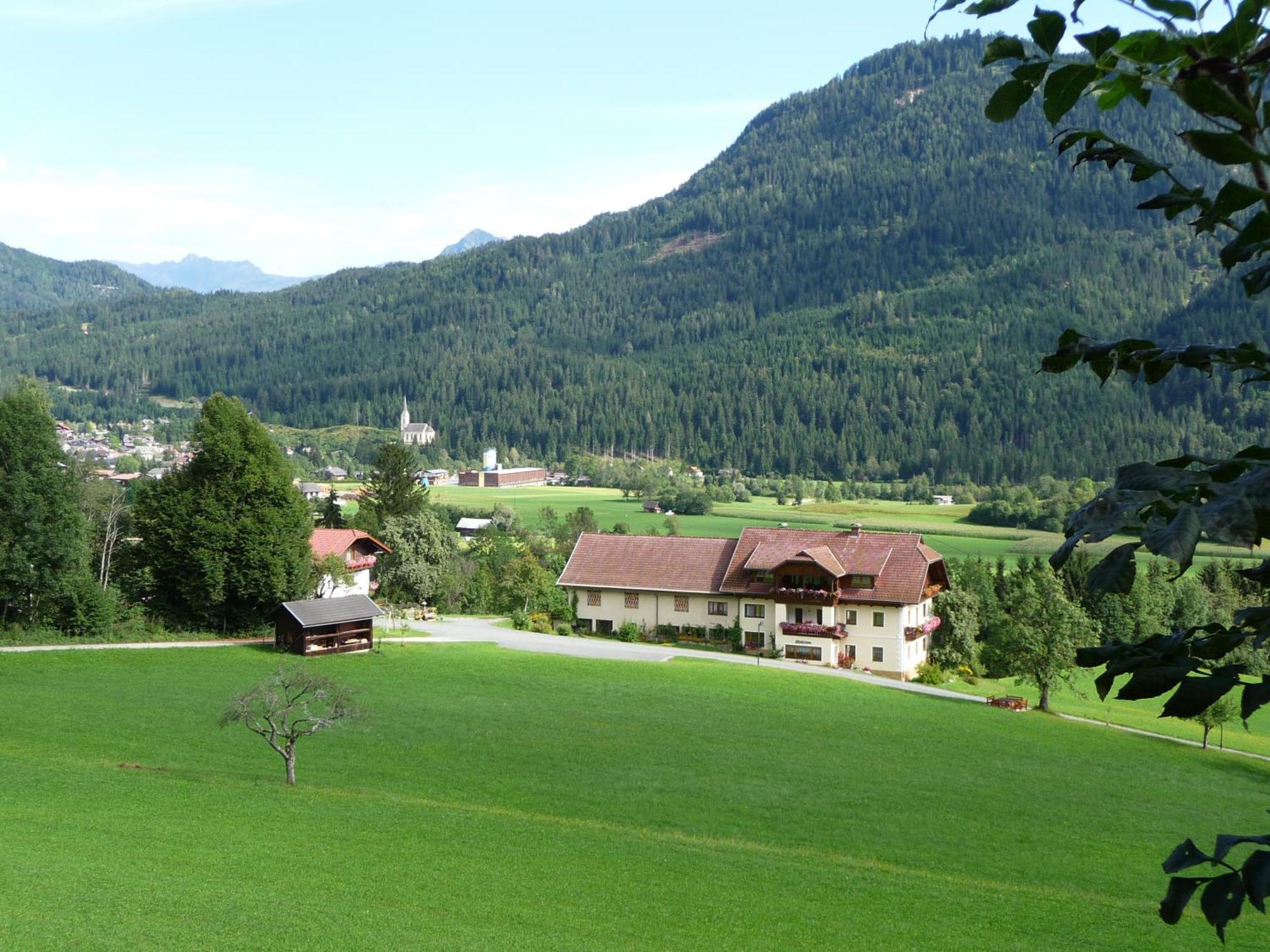 Ferienhaus Enzi Weissbriach Bagian luar foto
