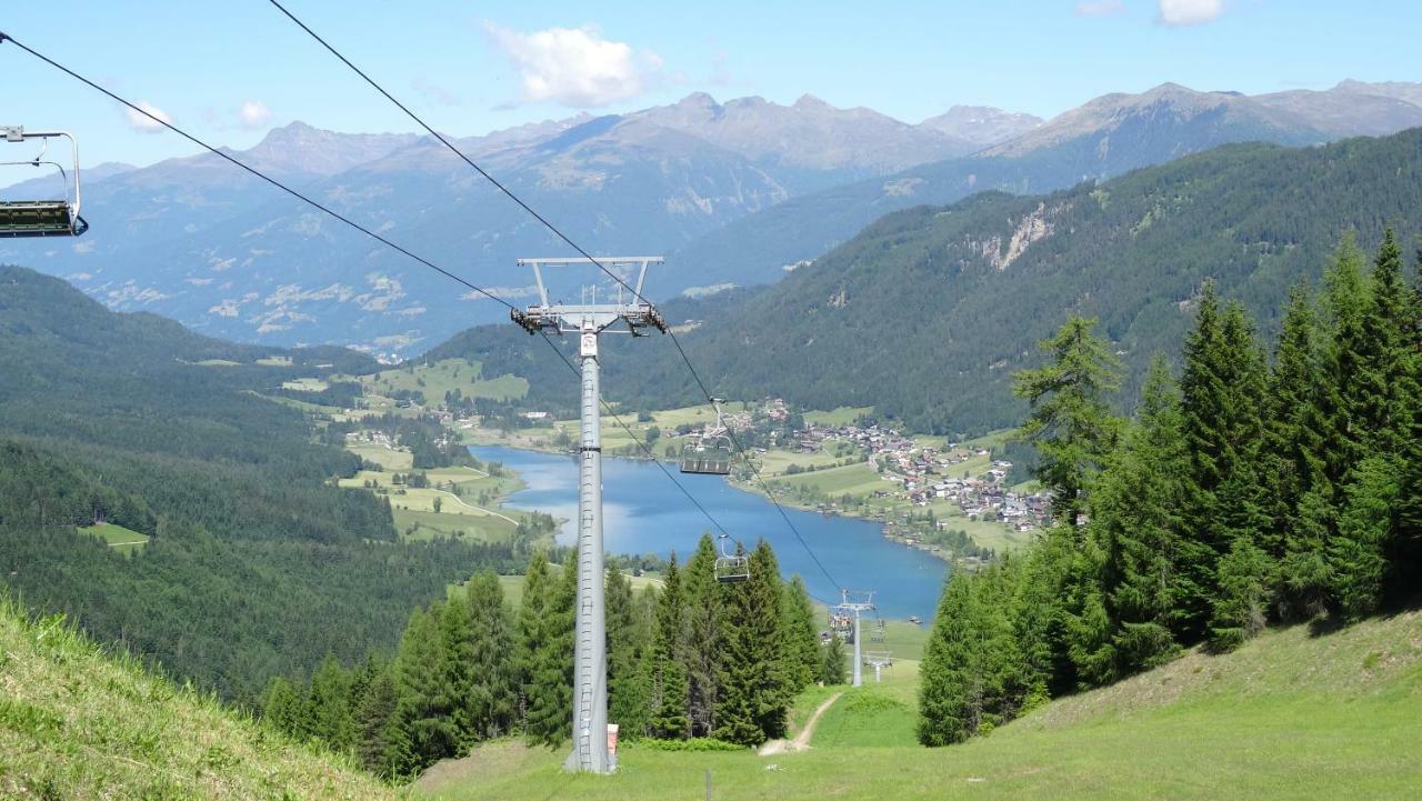 Ferienhaus Enzi Weissbriach Bagian luar foto