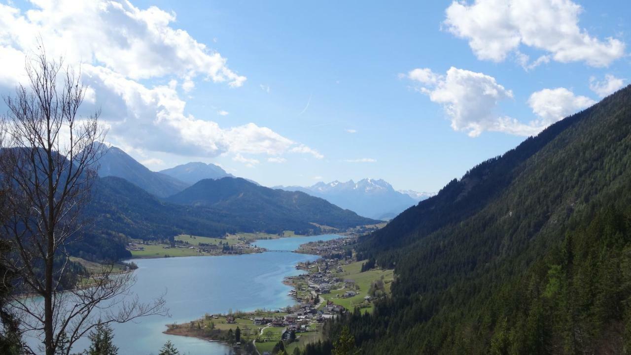 Ferienhaus Enzi Weissbriach Bagian luar foto